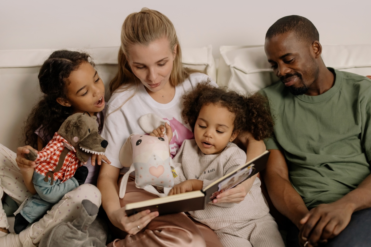 Family reading bedtime stories
